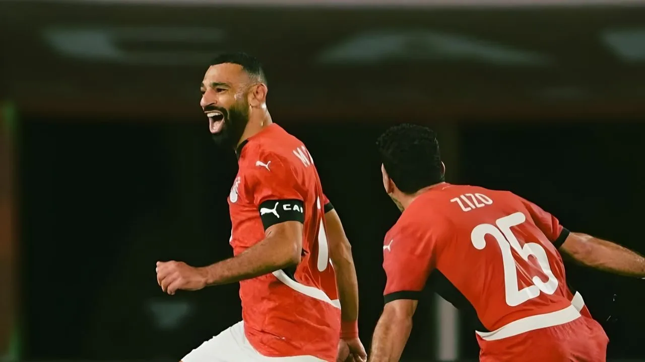 Simpang Jalan Anfield: Evolusi Kontrak Mohamed Salah dan Strategi Jangka Panjang Liverpool