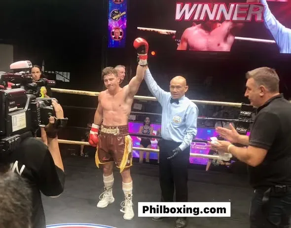 Dominasi Prospek Muda: Callum Dan Tundukkan Veteran dalam Pertarungan Taktis di York Hall