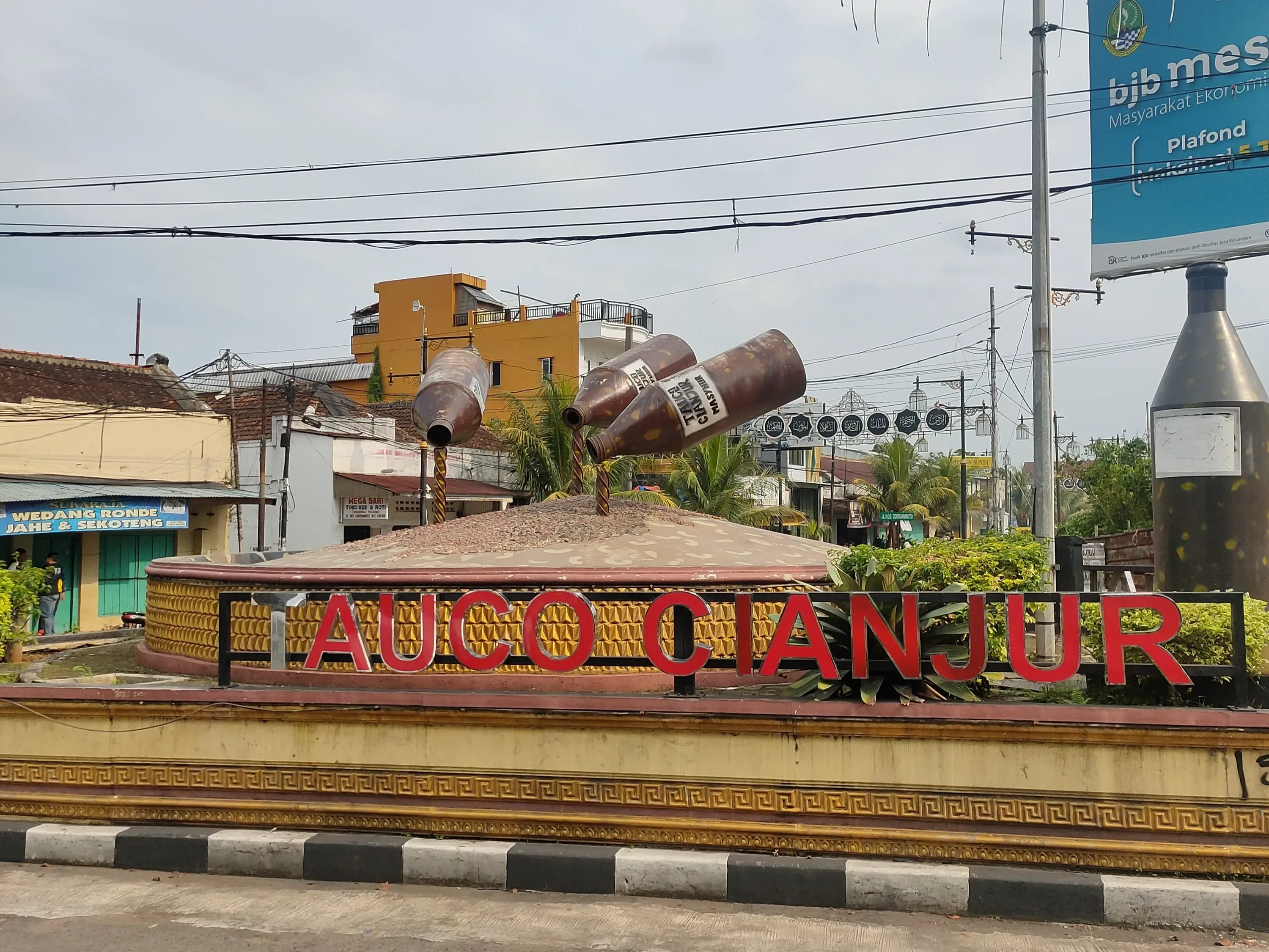 Sinergi Ekonomi Lokal: Mendukbangga Apresiasi Inovasi Pemberdayaan UMKM di SPPG Cianjur