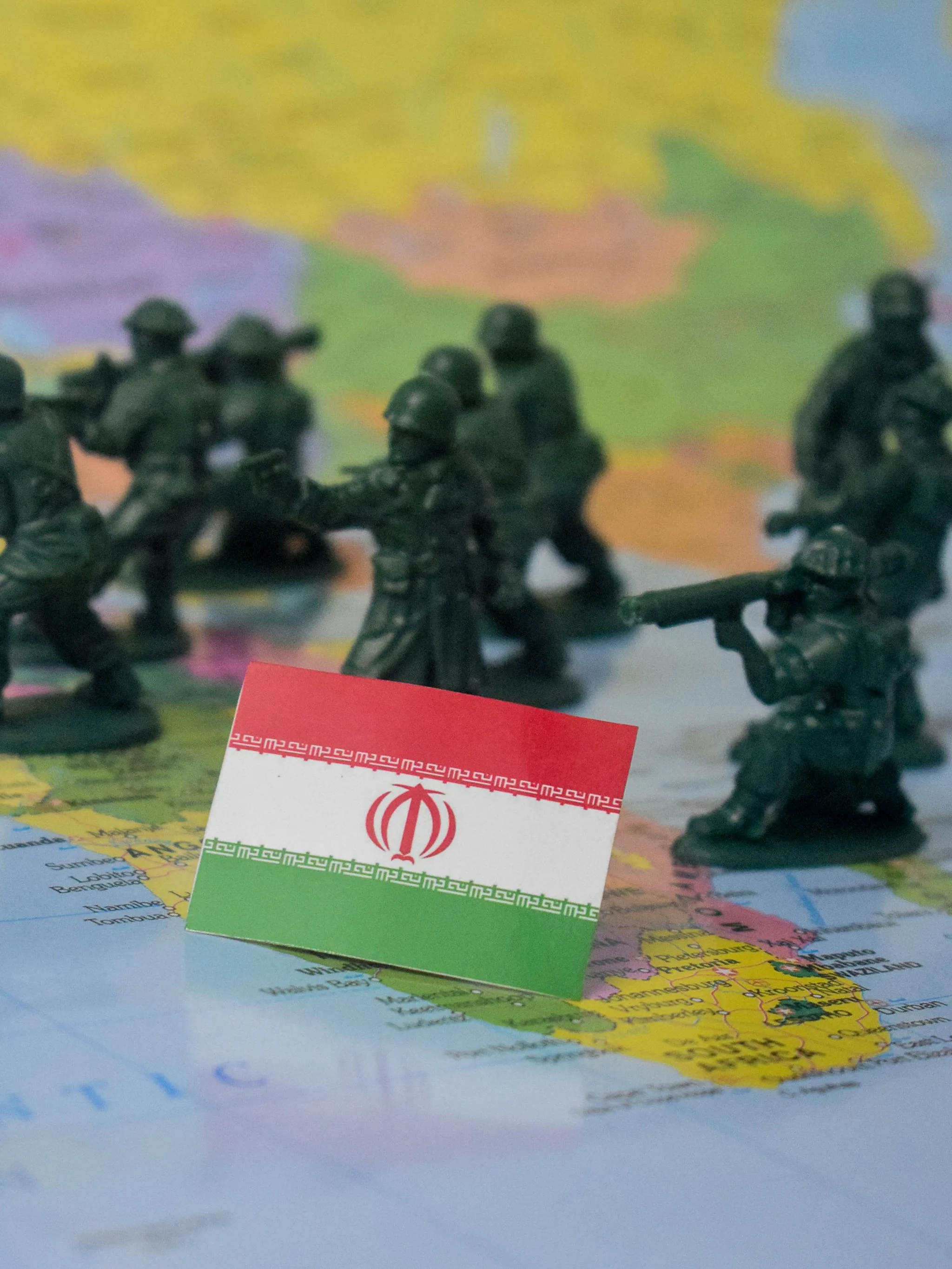 Ofensif Masif AS di Iran Picu Debat Redefinisi Diplomasi Global dan Resiliensi Teheran