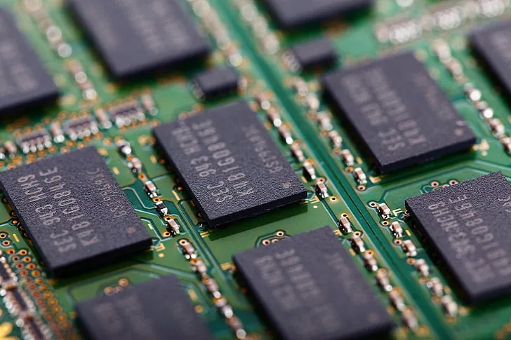 Evolusi Perangkat Keras: Alasan Mengapa RAM Desktop Solder Mulai Memiliki Nilai Jual