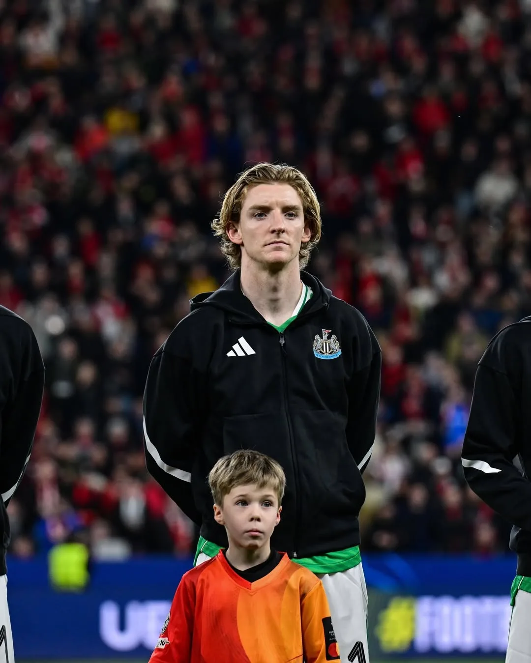 Anthony Gordon Ngamuk Usai Patahkan Chelsea, Sebut Komentar Shearer & Rooney 'Nonsense'!