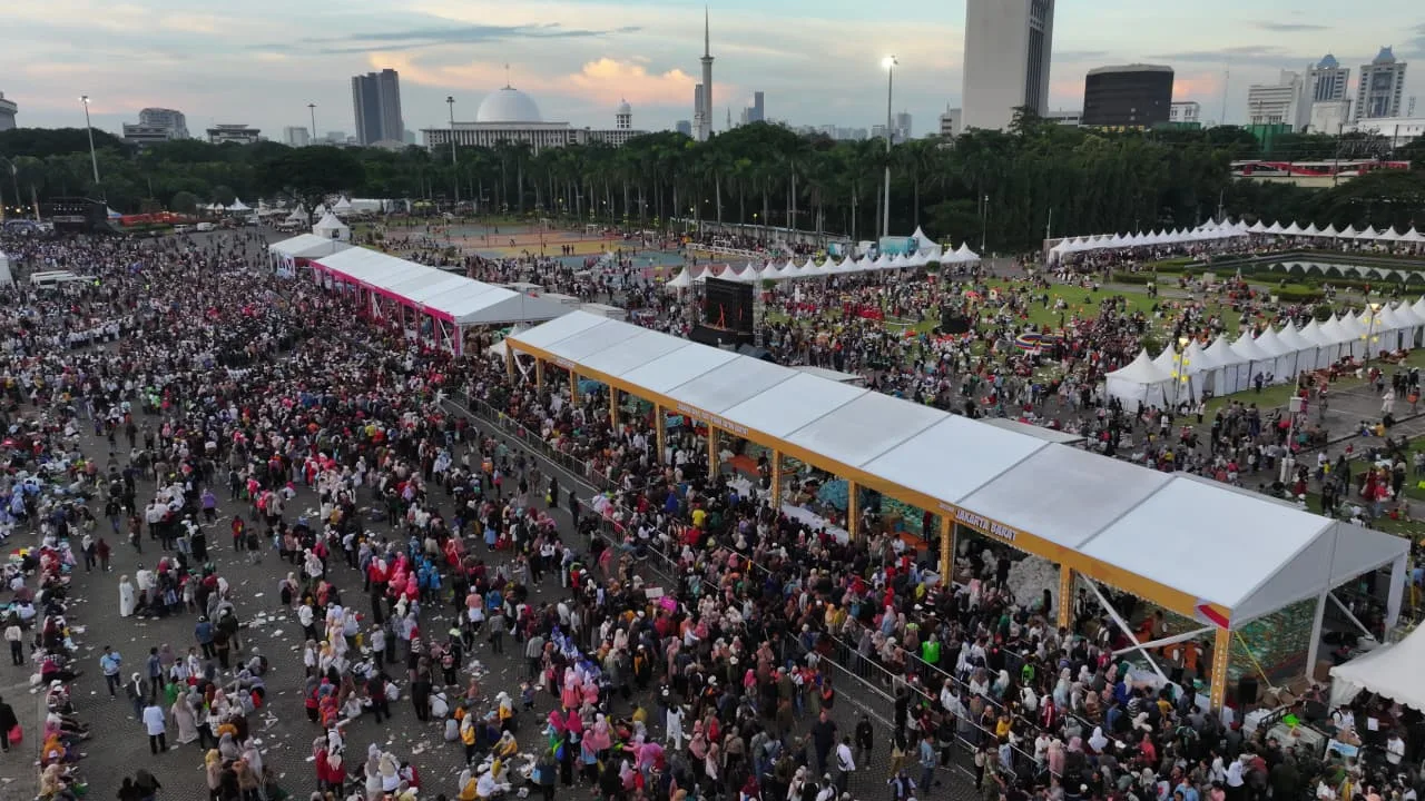UMKM Panen Berkah di Monas: Omzet Menjulang dan Semangat Berbagi Kebahagiaan di Momen Lebaran