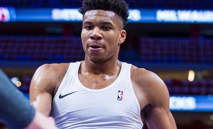 Antetokounmpo Bersaudara Lengkap! Candaan Giannis Sambut Debut NBA Sang Adik, Alex