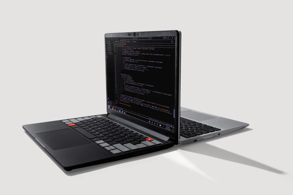 CEO Framework Ungkap Strategi "MacBook Pro untuk Pengguna Linux" di Tengah Krisis RAM Global