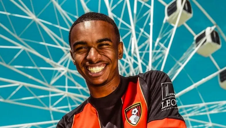 Barcelona Masuk Persaingan Perebutan Wonderkid Bournemouth Senilai €70 Juta, Eli Junior Kroupi