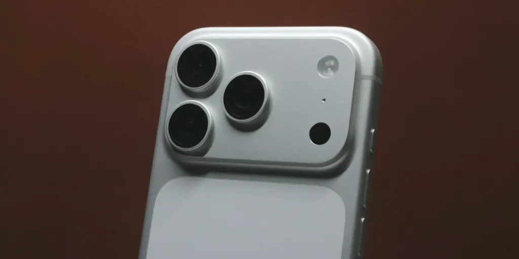 Apple Lawan Arus: Penjualan iPhone Tetap Tumbuh di Tengah Penurunan Pasar Smartphone AS Tahun 2026