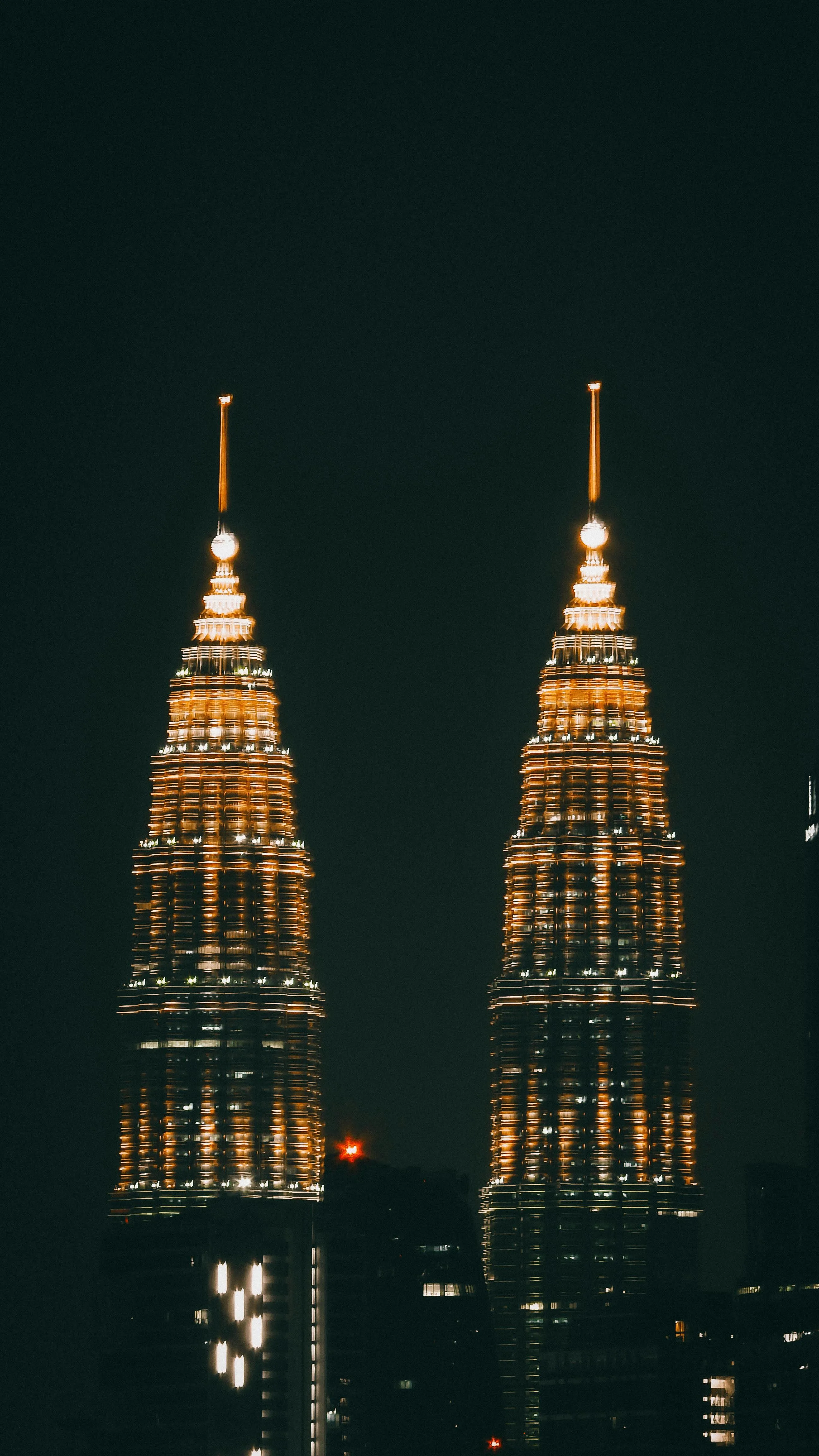Regulasi Rampung: Indonesia dan Malaysia Setujui Alih Aset Migas ke JV Eni-PETRONAS "SEARAH"
