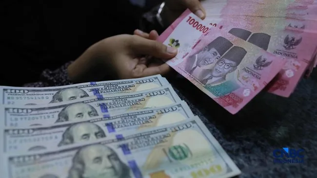 Rupiah Tembus Rp17.900 per Dolar AS: Sinyal The Fed Hawkish dan Dampaknya ke Indonesia