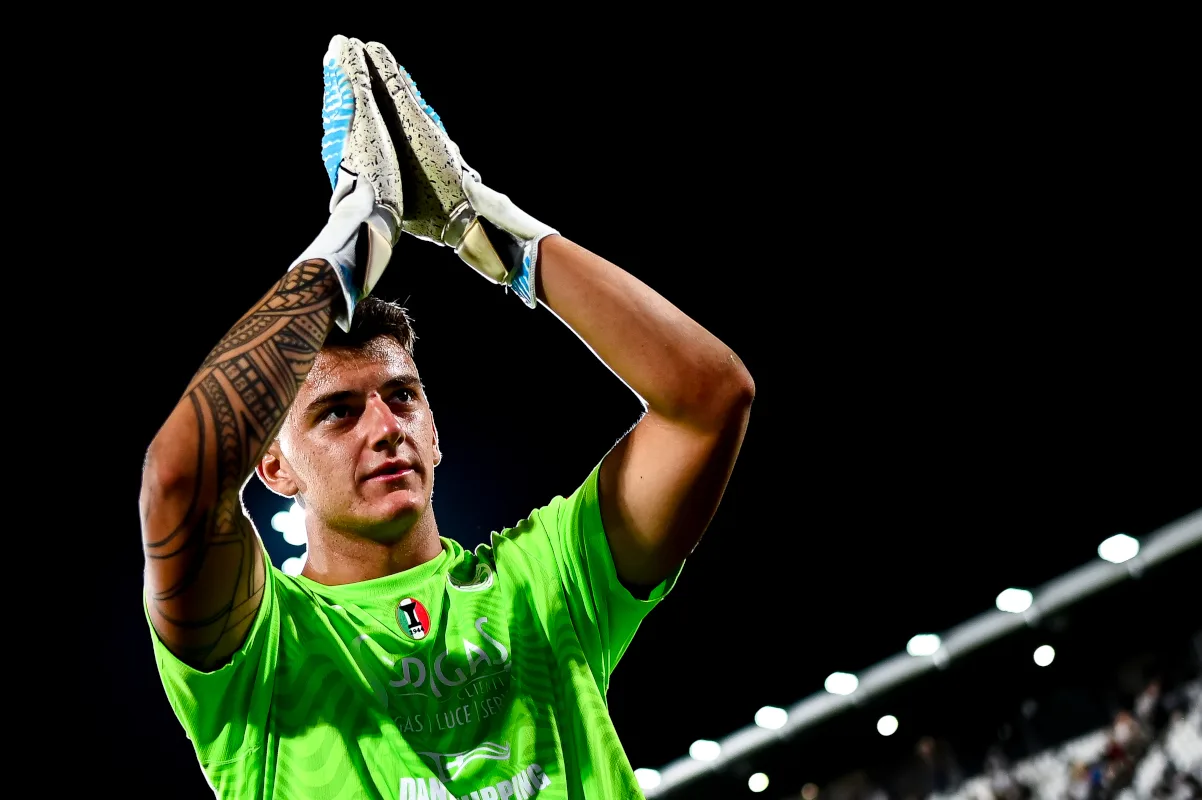 Torino Siapkan Revolusi Kiper: Mascardi Dibeli, Ramsdale dan Perri Jadi Target