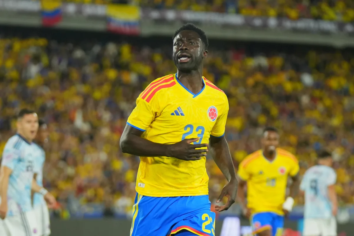 Como Siapkan Dana Besar untuk Davinson Sanchez, Gaji Jadi Batu Sandungan