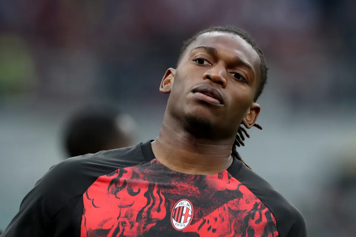 Rafael Leao Putuskan Tinggalkan Agen, Langkah Menuju Pintu Keluar AC Milan?