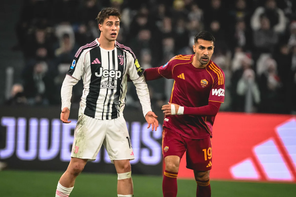 Zeki Celik Tolak Fiorentina dan Fenerbahce, Perpanjang Kontrak di Roma dengan Gaji Dipotong