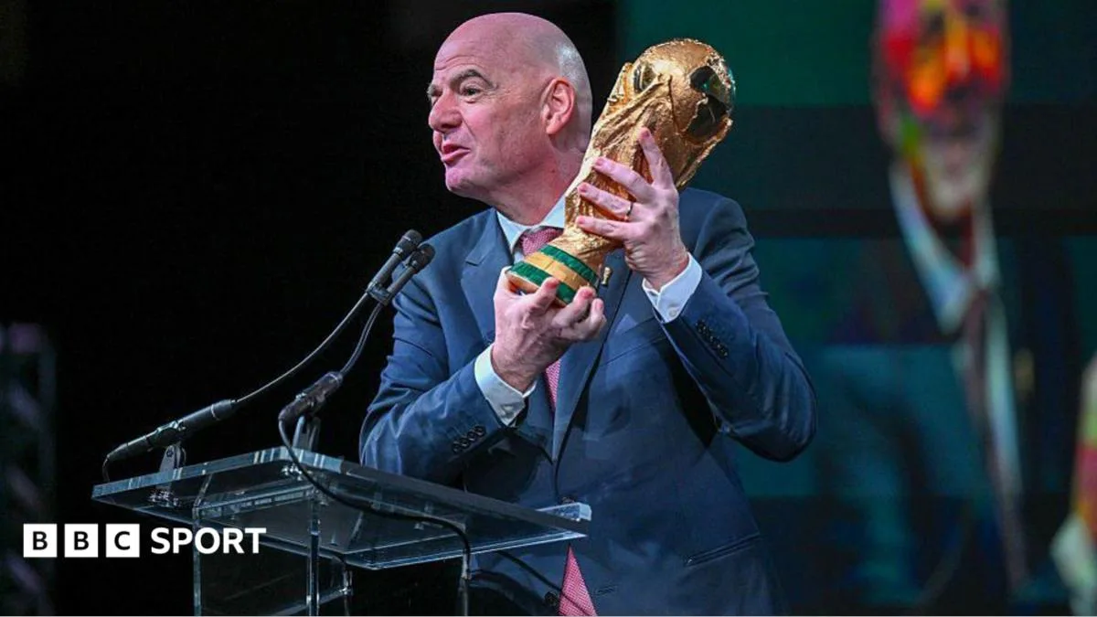 Infantino Buka Peluang Piala Dunia 64 Tim: Demi Sepak Bola atau Uang?