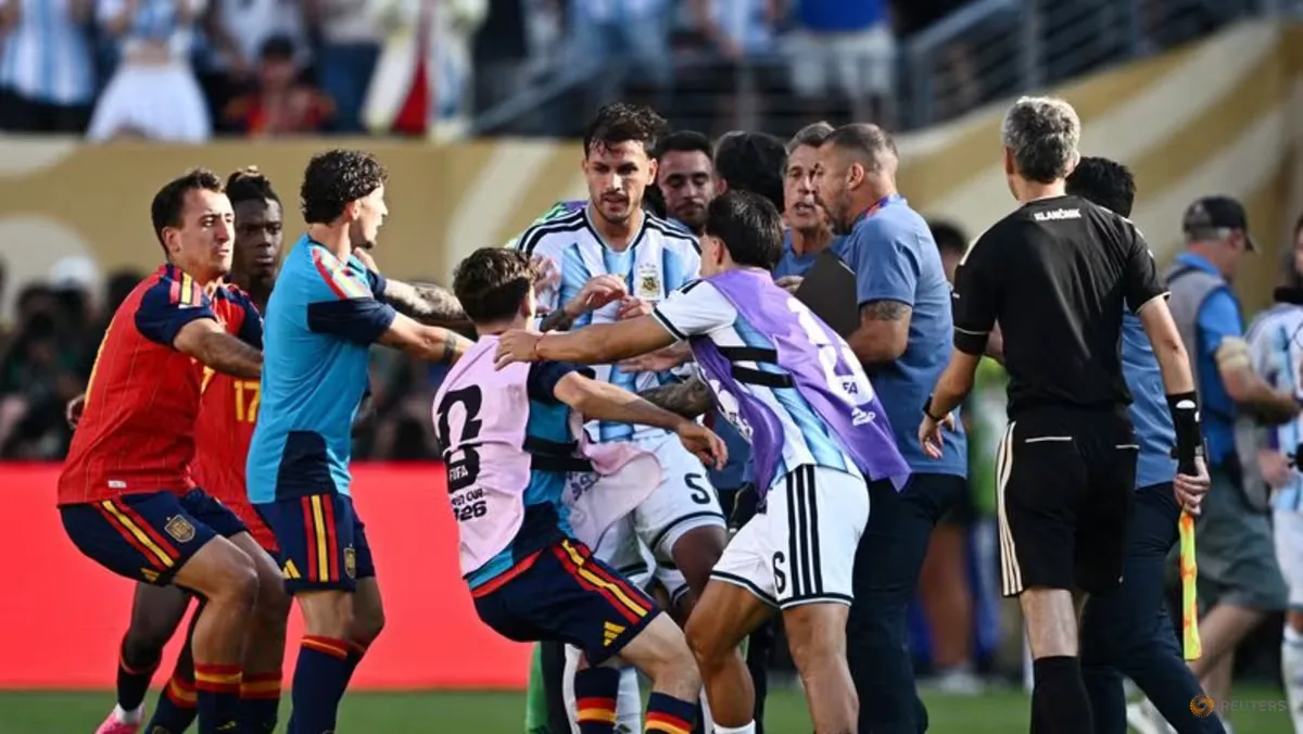 FIFA Usut Kericuhan Final Piala Dunia: Paredes Jadi Biang Keladi
