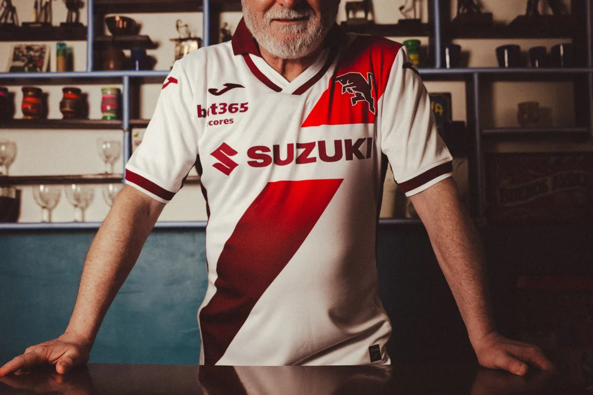 Jersey Tandang Torino 2026/27: Simbol Persahabatan Abadi dengan River Plate