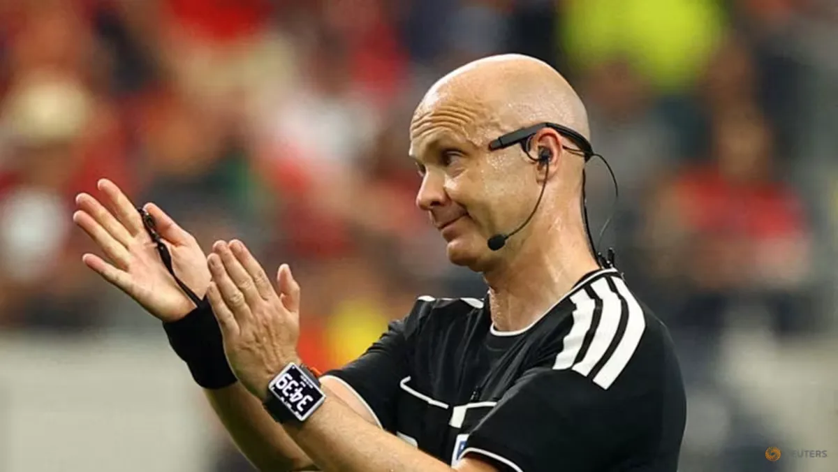 Anthony Taylor Gantung Peluit: Wasit Premier League Pensiun Usai 831 Laga