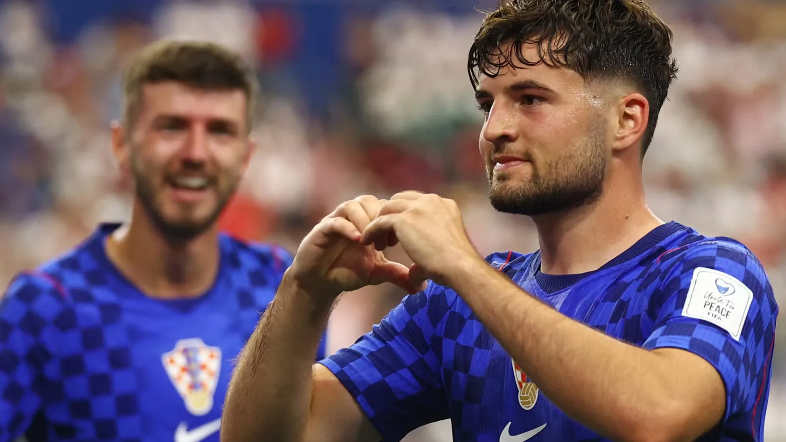 Dua Klub Premier League Berebut Bintang Como: Martin Baturina Dilego dengan Harga Terbuka