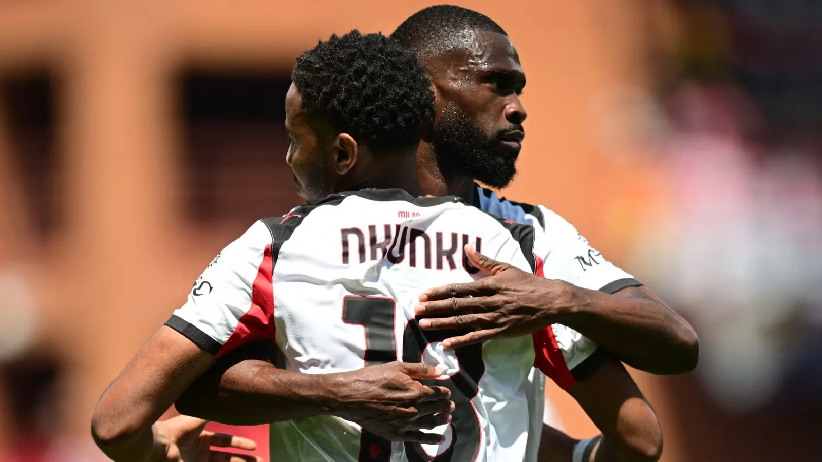 Fikayo Tomori Menanti Panggilan Newcastle: Bek AC Milan Siap Kembali ke Premier League
