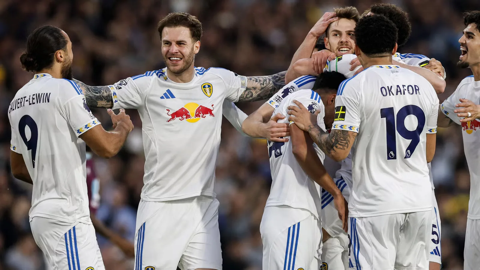 Julian Brandt Pilih Leeds United ketimbang Ajax: Petualangan Perdana di Premier League
