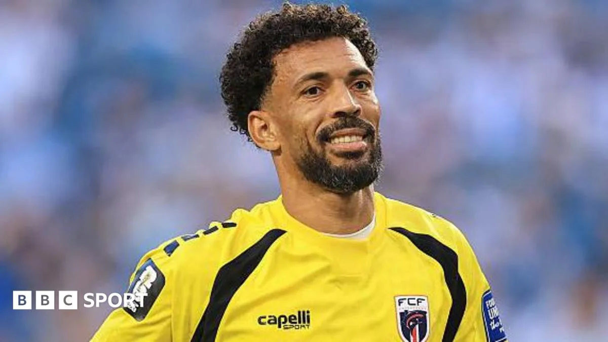 Kiper Tanpa Klub yang Jadi Pahlawan Piala Dunia: Vozinha Resmi Gabung Colo Colo