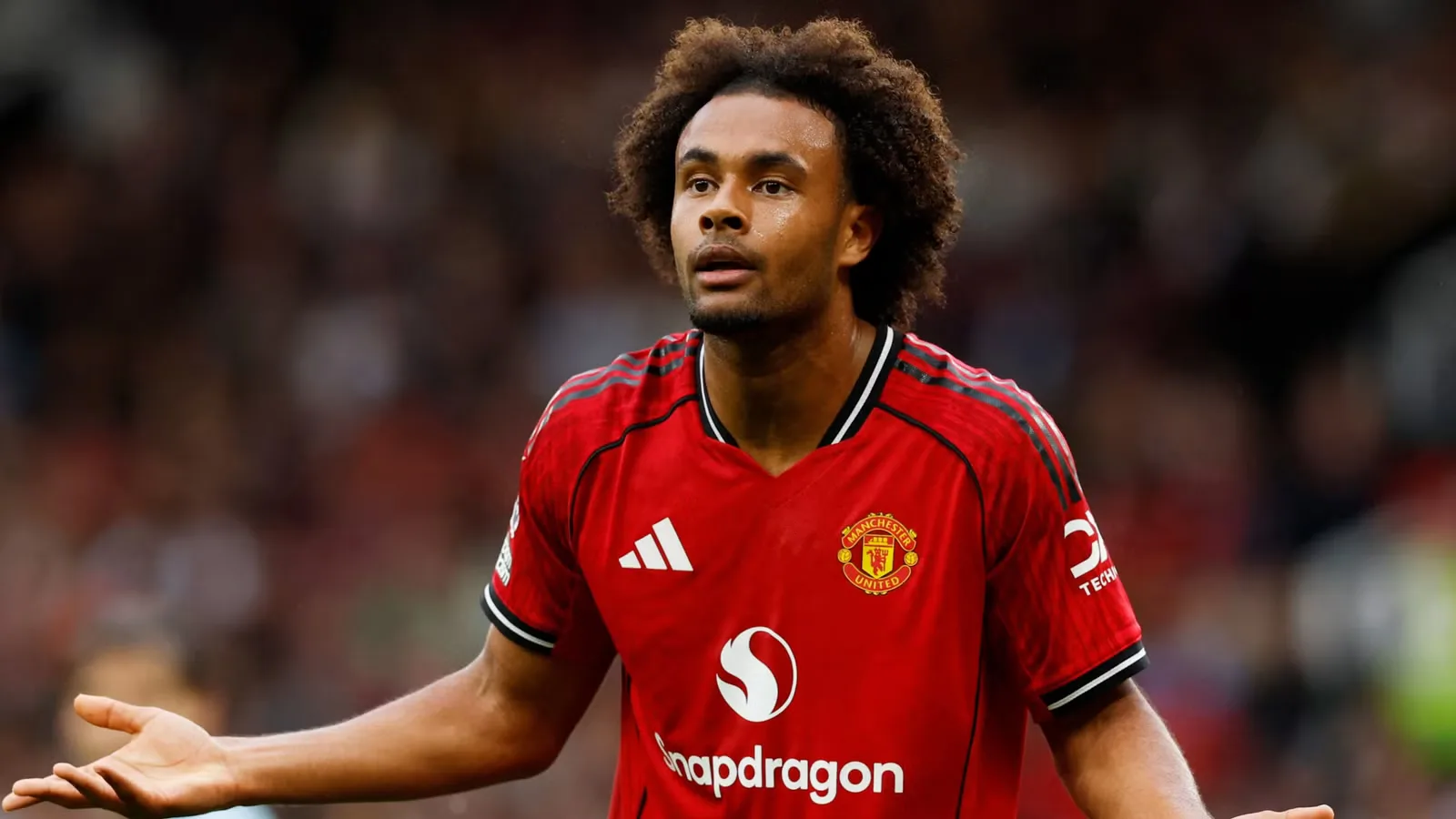 Manchester United Siap Gaet Ollie Watkins, Zirkzee Terancam Hengkang
