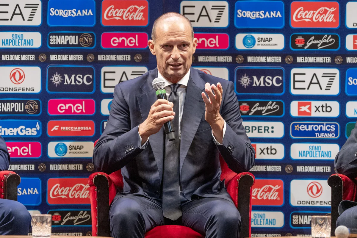 Napoli Menang Uji Coba 2-0, Allegri Pilih Tunggu Akhir Bursa Transfer