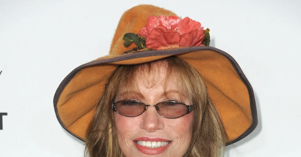 Carly Simon Berjuang Melawan Parkinson dan Kanker: 'Saya Belum Berhenti Hidup'