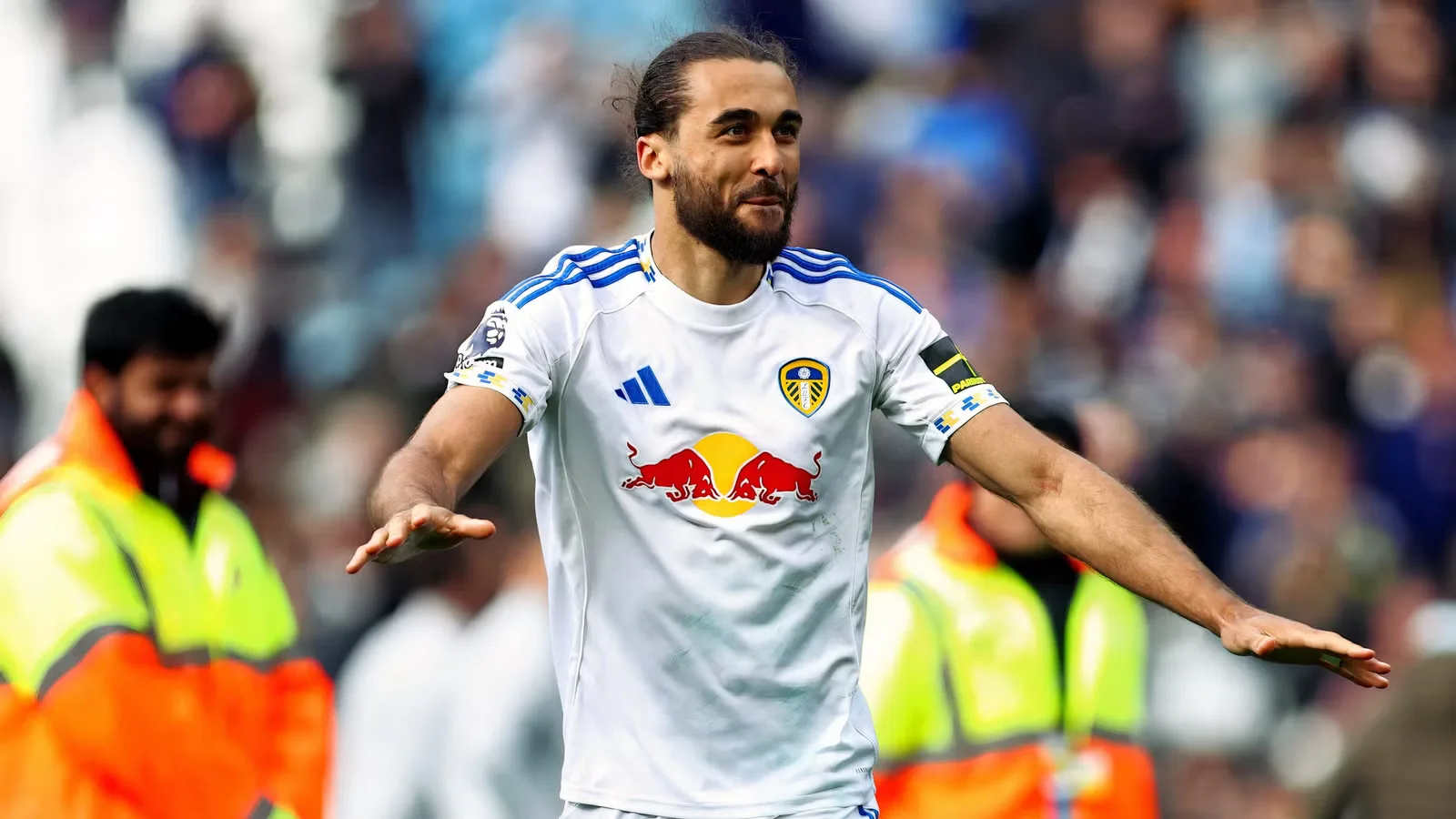 Leeds Incar Carlos Espi: Striker Muda Levante yang Lebih Tajam dari Calvert-Lewin