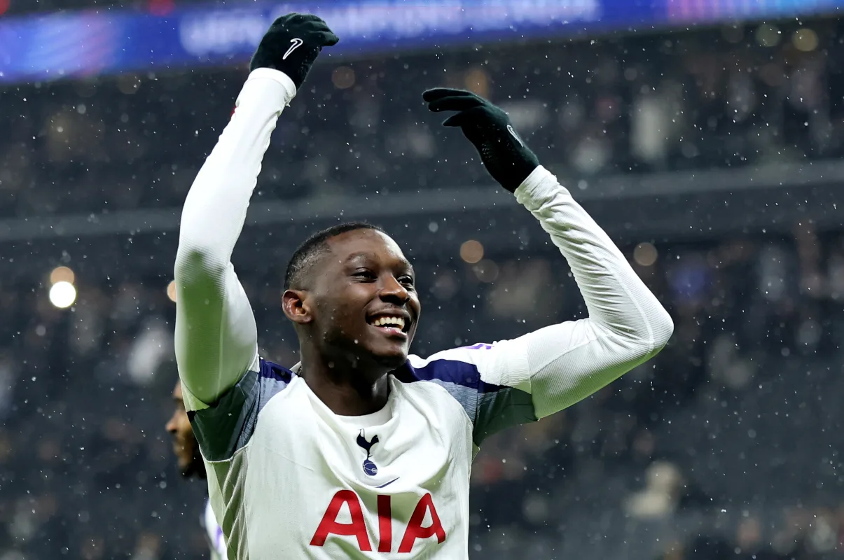 Juventus Kian Dekat Pulangkan Kolo Muani, PSG Akui Negosiasi Maju