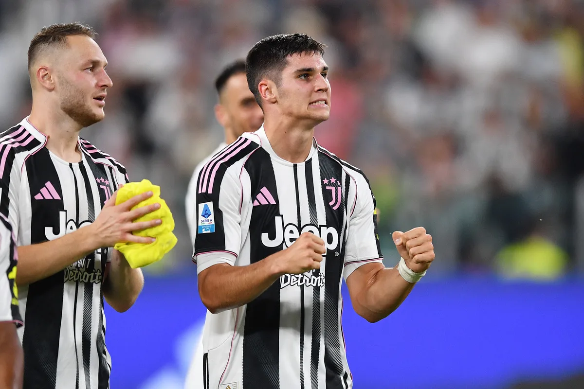 Juventus Kirim Adzic ke Sassuolo, Cagliari Alihkan Incaran ke Daniel Maldini