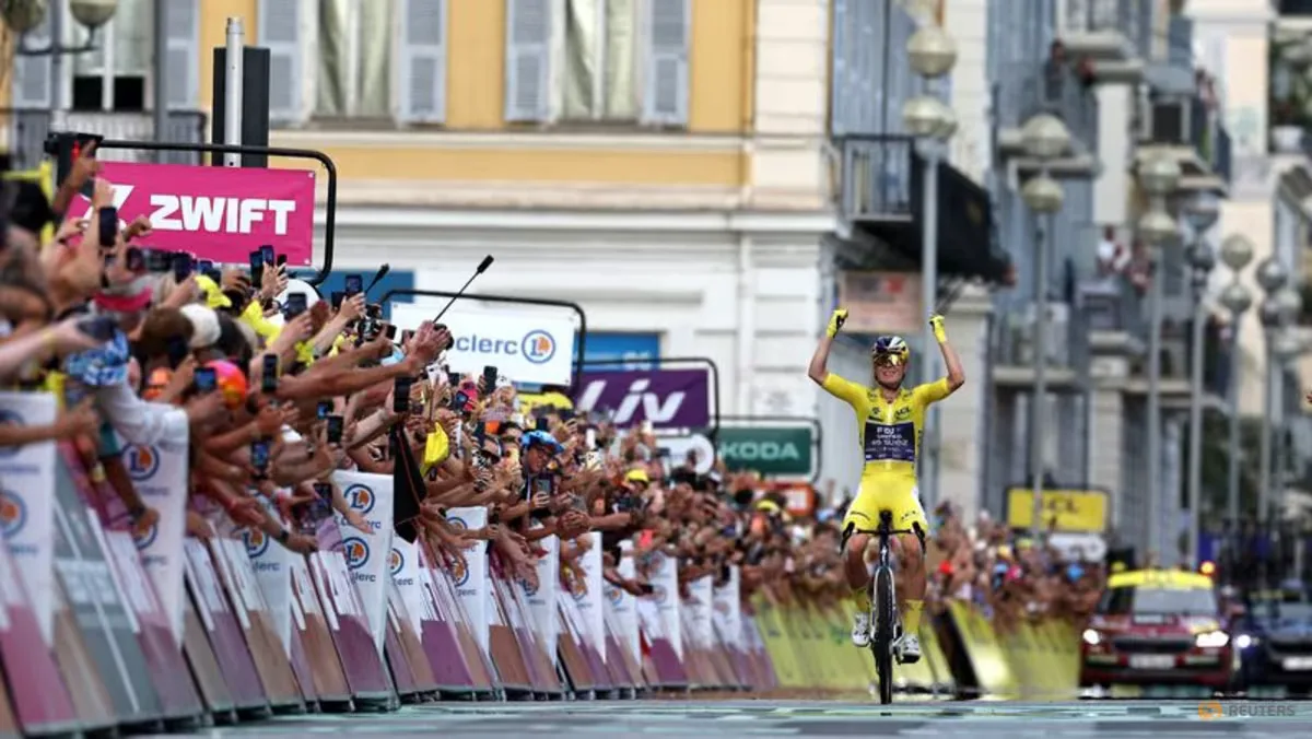 Demi Vollering Pertahankan Mahkota Tour de France Femmes: Kampiun Balap Wanita Kian Mendominasi