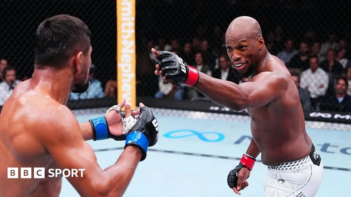 Kontrak UFC Berakhir, Michael Page Menang Tapi Dihujat Penggemar di Paris