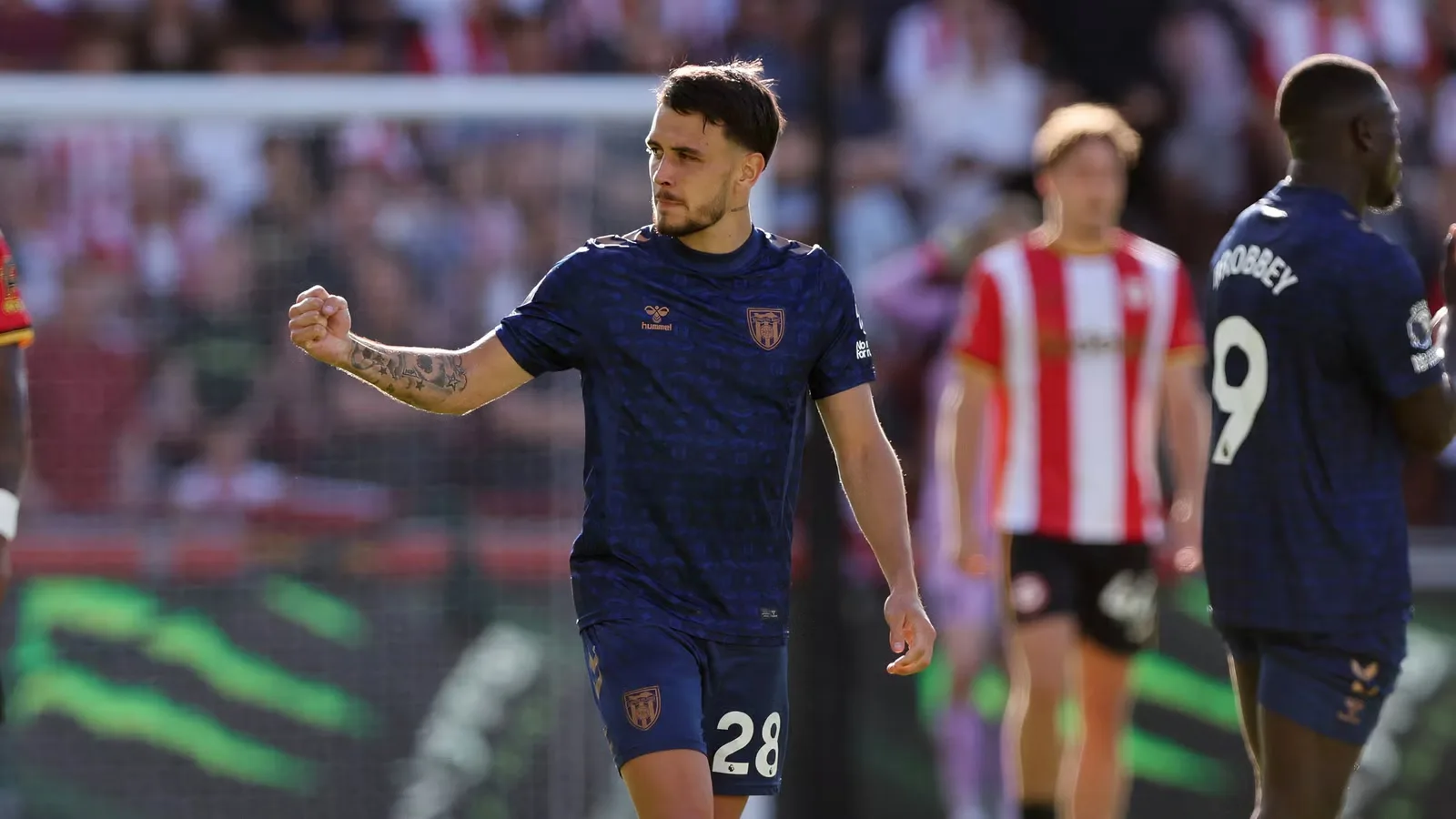 Robin Roefs, Kiper Rp230 M yang Bikin Sunderland Lupakan Defoe