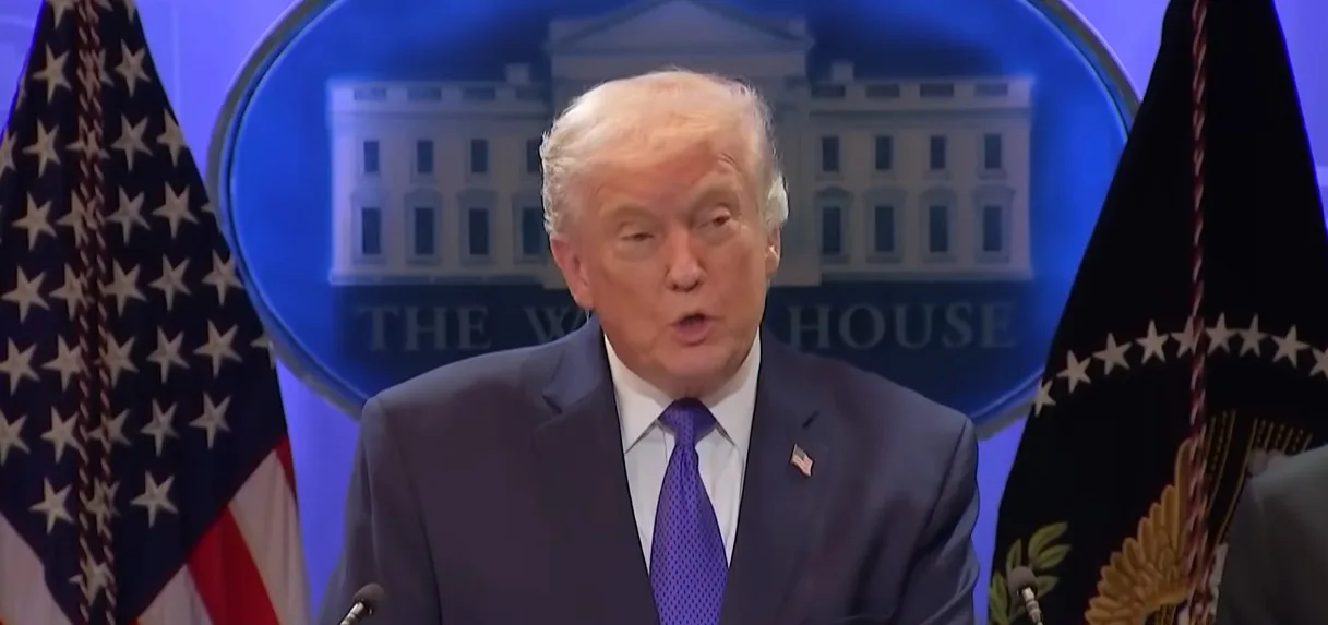 Ketidakpastian Perdagangan Global: Strategi Tarif Trump Pasca-Putusan Mahkamah Agung AS
