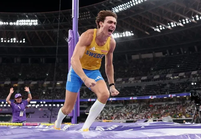 Melampaui Batas Manusia: Mondo Duplantis Pecahkan Rekor Dunia Lompat Galah untuk Ke-15 Kalinya!