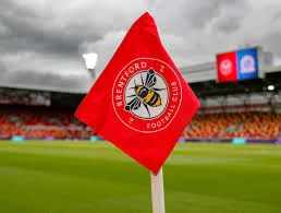 JUDUL Aksi Heroik di Luar Lapangan: Dua Pemain Brentford Bantu Korban Penyerangan Usai Laga Premier League