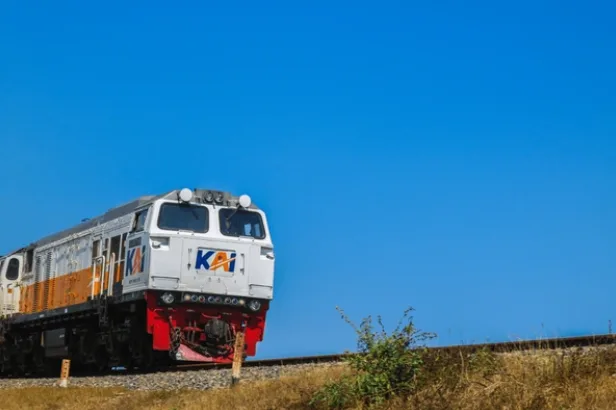 Rekor Baru Transportasi Rel: KAI Group Angkut 32,46 Juta Penumpang Selama Lebaran 2026