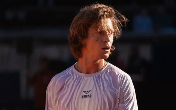 Highlights Monte Carlo: Rublev Jinakkan Perlawanan Sengit Nuno Borges!