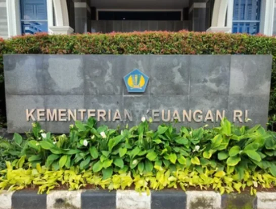 Strategi Invisible Hand: Menkeu Suntik SAL Rp300 Triliun ke Perbankan demi Akselerasi Likuiditas