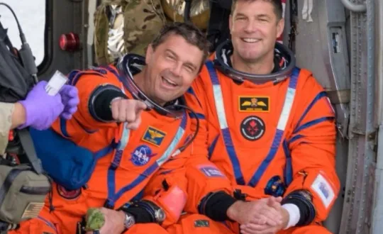 Tantangan di Bulan: Astronaut Artemis Kesulitan Berjalan dalam Gravitasi Rendah