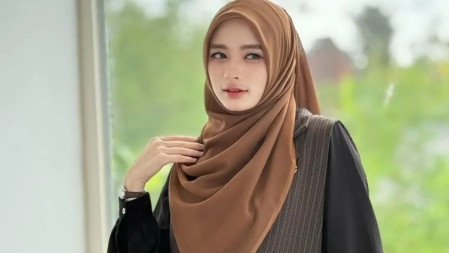 Inara Rusli Dijadwalkan Ulang untuk Pemeriksaan Polisi Terkait Laporan Wardatina Mawa