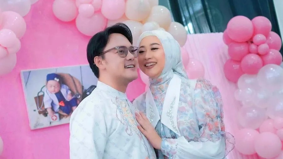 Danang Pradana Hadiahkan Mobil Mewah Tunai untuk Istri Sebagai Bentuk Apresiasi