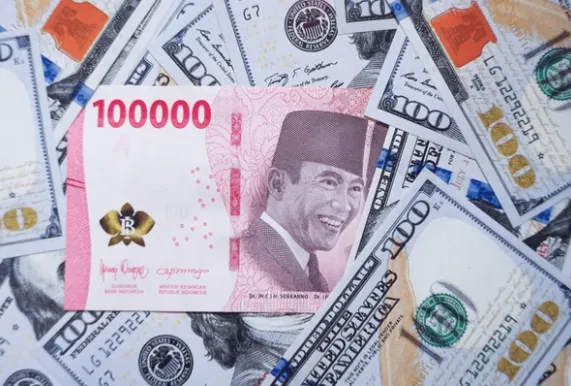 Rupiah Under Pressure: Perbankan Perketat Manajemen Risiko dan Pertebal Bantalan Modal