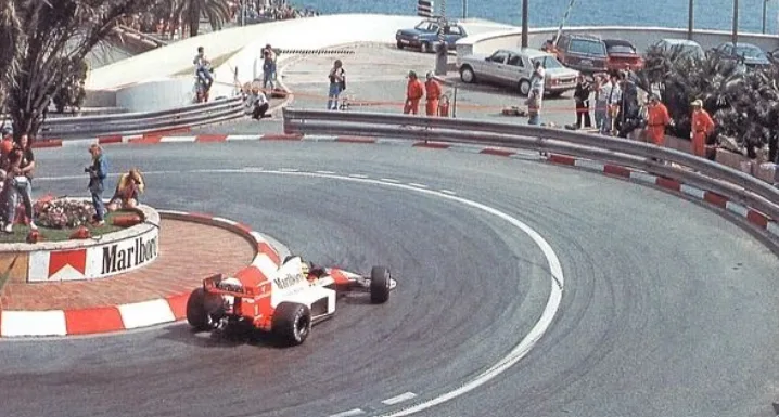 Tragedi Mekanis di Monaco: Legenda F1 Alami Kecelakaan dengan Ferrari Klasik dan Kedaulatan Warisan Balap yang Terancam