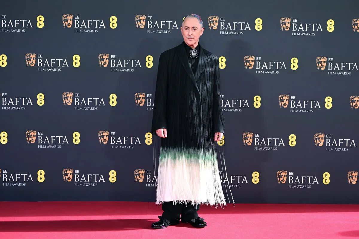 Alan Cumming Kecam Kepemimpinan BAFTA: Sebut Insiden Penghinaan Rasial sebagai "Skandal Internasional"
