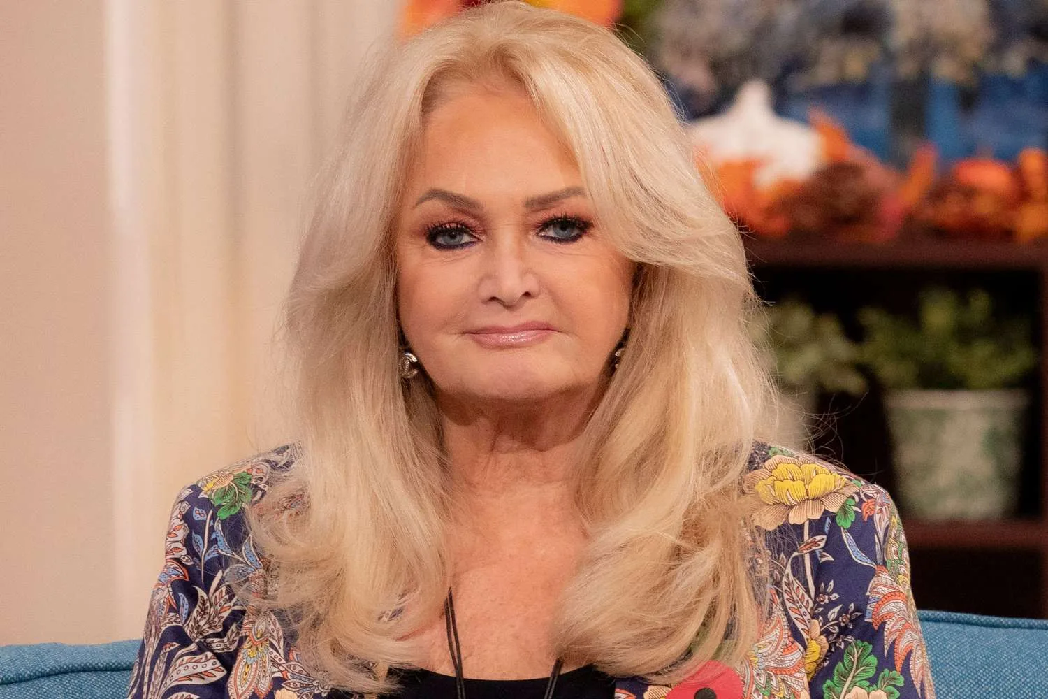 Kondisi Kritis Bonnie Tyler: Alami Henti Jantung Saat Proses Pemulihan Operasi Usus di Portugal