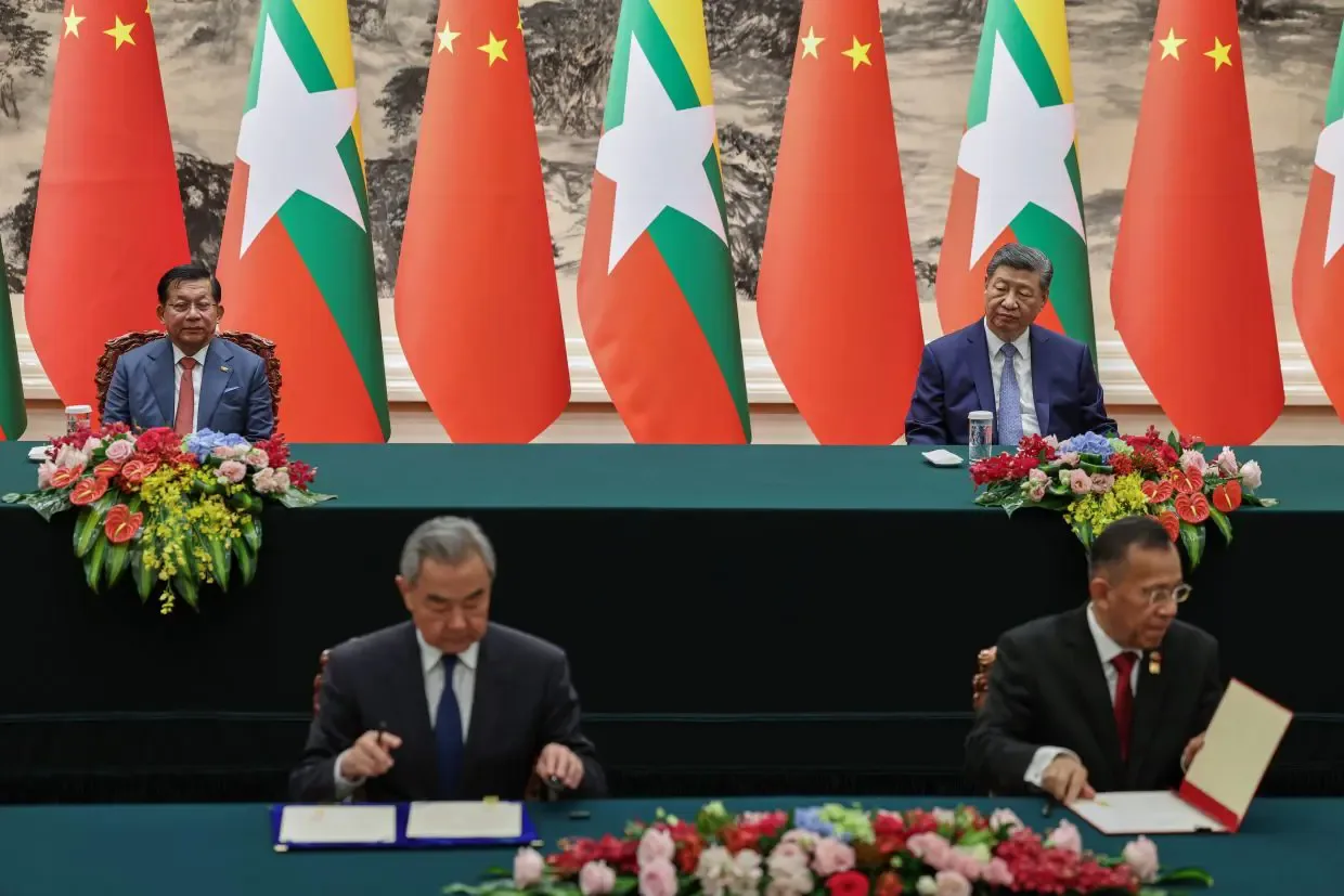 Myanmar dan China Teken 18 Kesepakatan: Dari Keamanan hingga Stadion Aung San