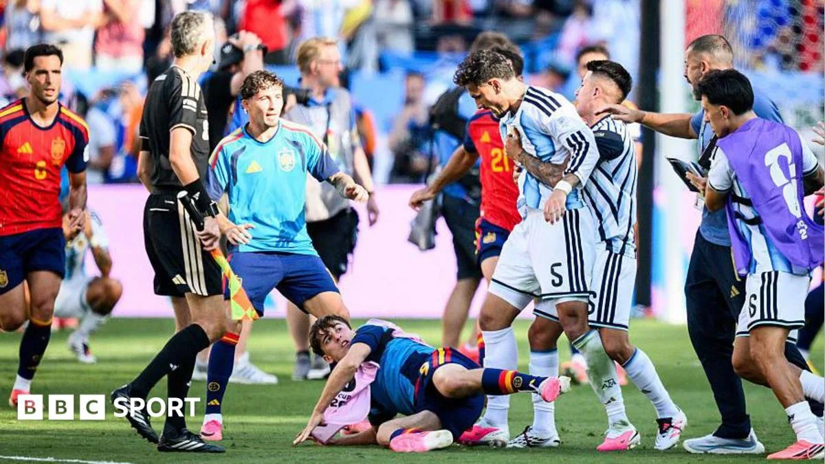 FIFA Buka Proses Disiplin terhadap Argentina Usai Final Piala Dunia