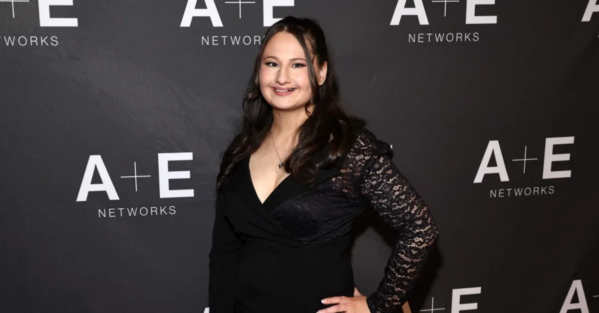 Gypsy Rose Blanchard Siapkan 'Summer Glow-up' dengan Glowtox dan Filler Bibir: Antara Transformasi dan Kegelisahan